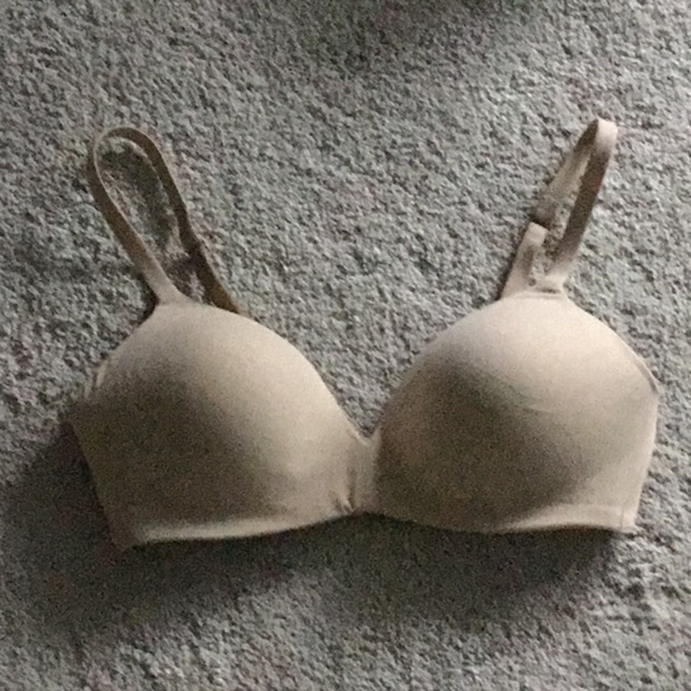 EUC Wacoal Bra